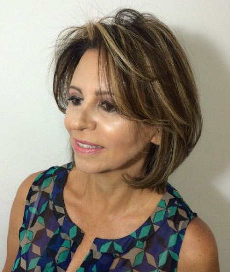 Haircuts for medium hair for women after 50 years