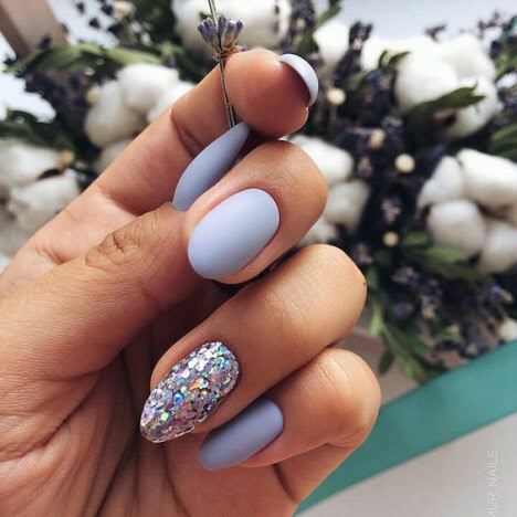 Chic winter manicure 2020 with stones