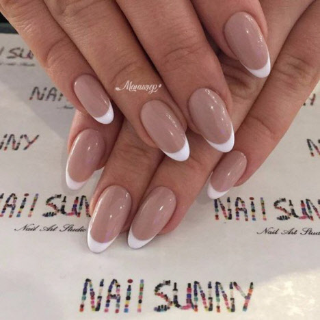 French for almond-shaped nails