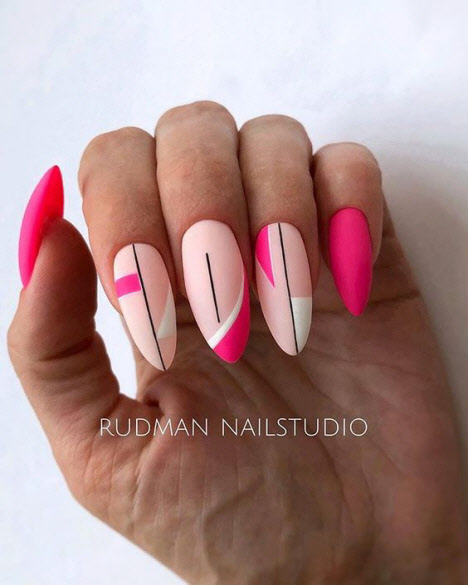 Geometry manicure for almond-shaped nails 2020