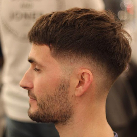 Photo of men's haircuts semi-box