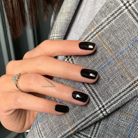 Business manicure for every day: photo news 2020