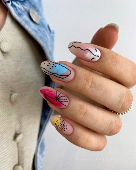 Dibujo de acuarela: diseños de uñas de moda