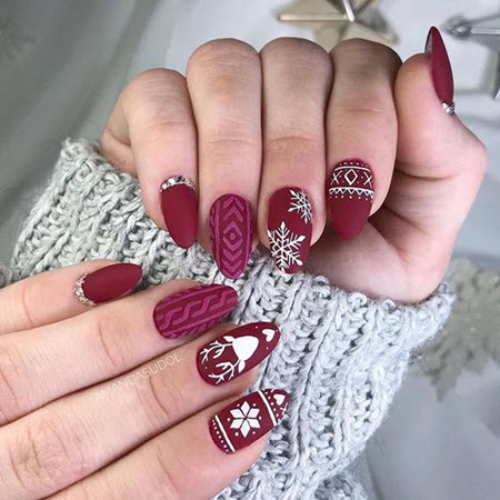 New Year's manicure 2021: more than 100 fresh photos of new products of beautiful and fashionable nail designs