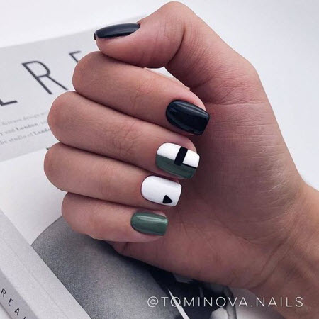 Geometry manicure on square nails