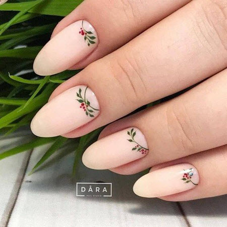 Drawings with flowers for short and long nails