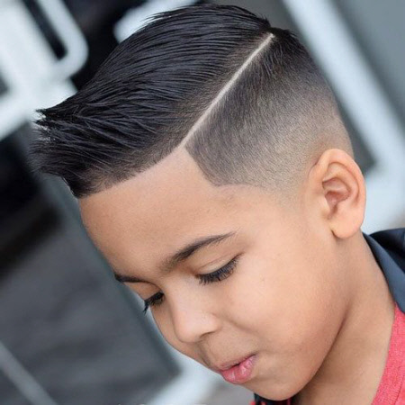 Photo of fashionable haircuts for boys of school age