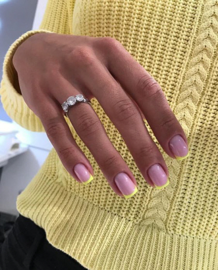 French manicure: fashion trends