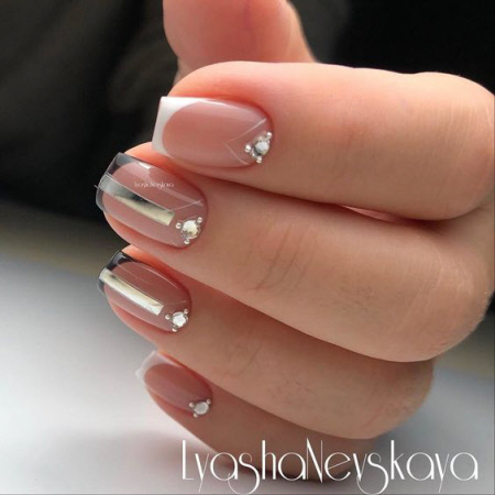 French manicure with stones